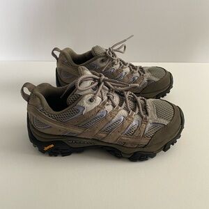 Merrell Moab 2 Hiking Sneakers